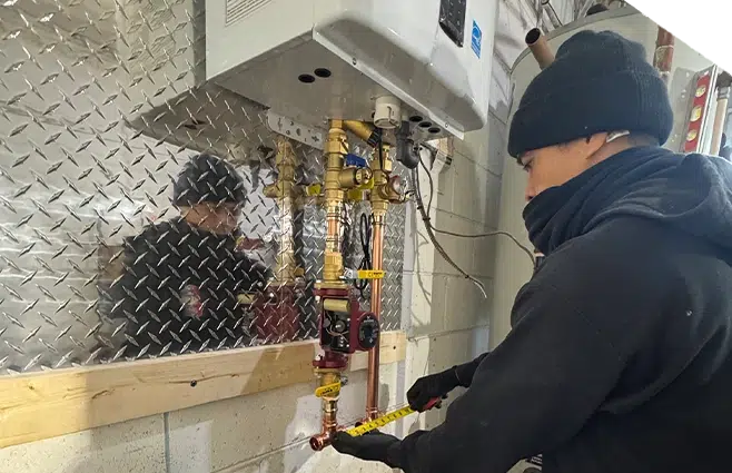 prowavesolutions-hvac-technician-inspection-main-heating-services